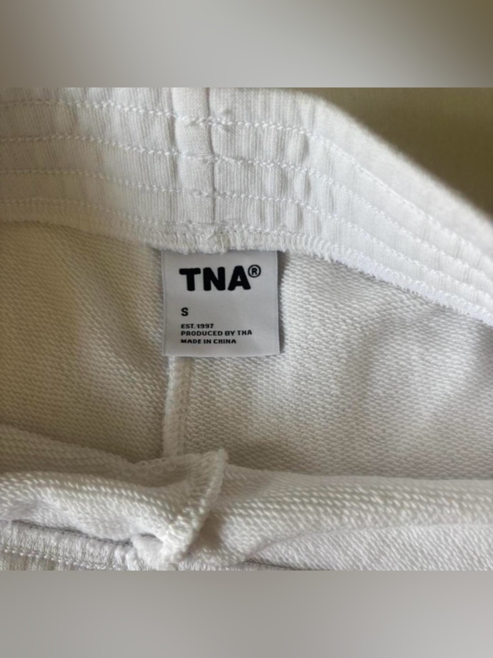Aritzia TNA Lounge Shorts - Picture 2 of 3